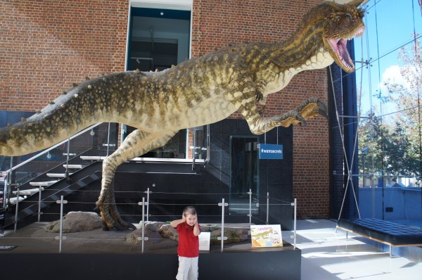 Day 4 we visited the museum.  This dinosaur was making some loud noises.