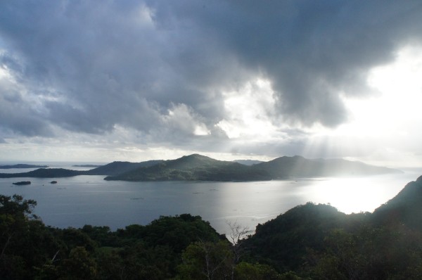 We left the Bicol region around 7am and again enjoyed the beautiful view of that area of the Philippines. 12 hours later we were at home nursing Kalani's wound