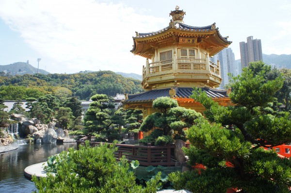 Our last day we started out visiting the beautiful Nan Lian Garden