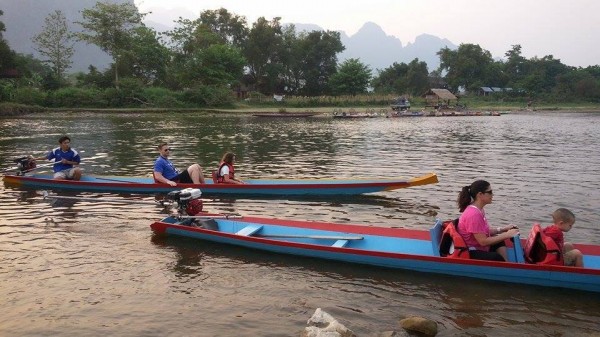 We had a "Sunset Boat Ride" although we really couldn't see the sunset. Still we all had a good time and saw a lot of foreigners looking like they were enjoying spring break as well.