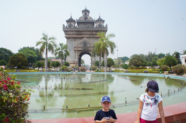 The Patuxai is dedicated to those who fought in the struggle for independence from France...and is very similar to the Arch de Triomphe in France, although this one in Laos has shops inside.