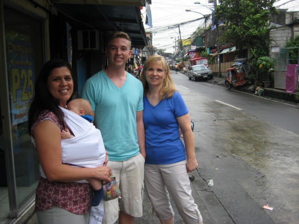 We walked around the neighborhood of that local market and received many stares since foreigners aren't normally seen in that area