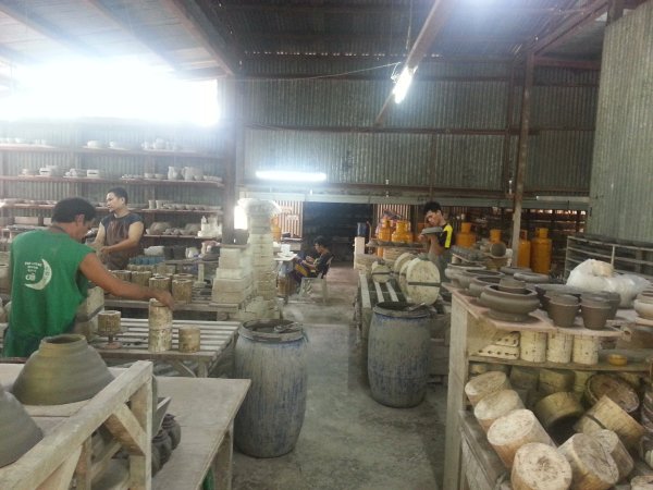 Warehouse area where the pottery is put into molds and inspected