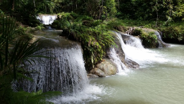 Because it rained the day before, Cambugahay Falls wasn't as clear as it normally is. But still beautiful and we enjoyed our time there.